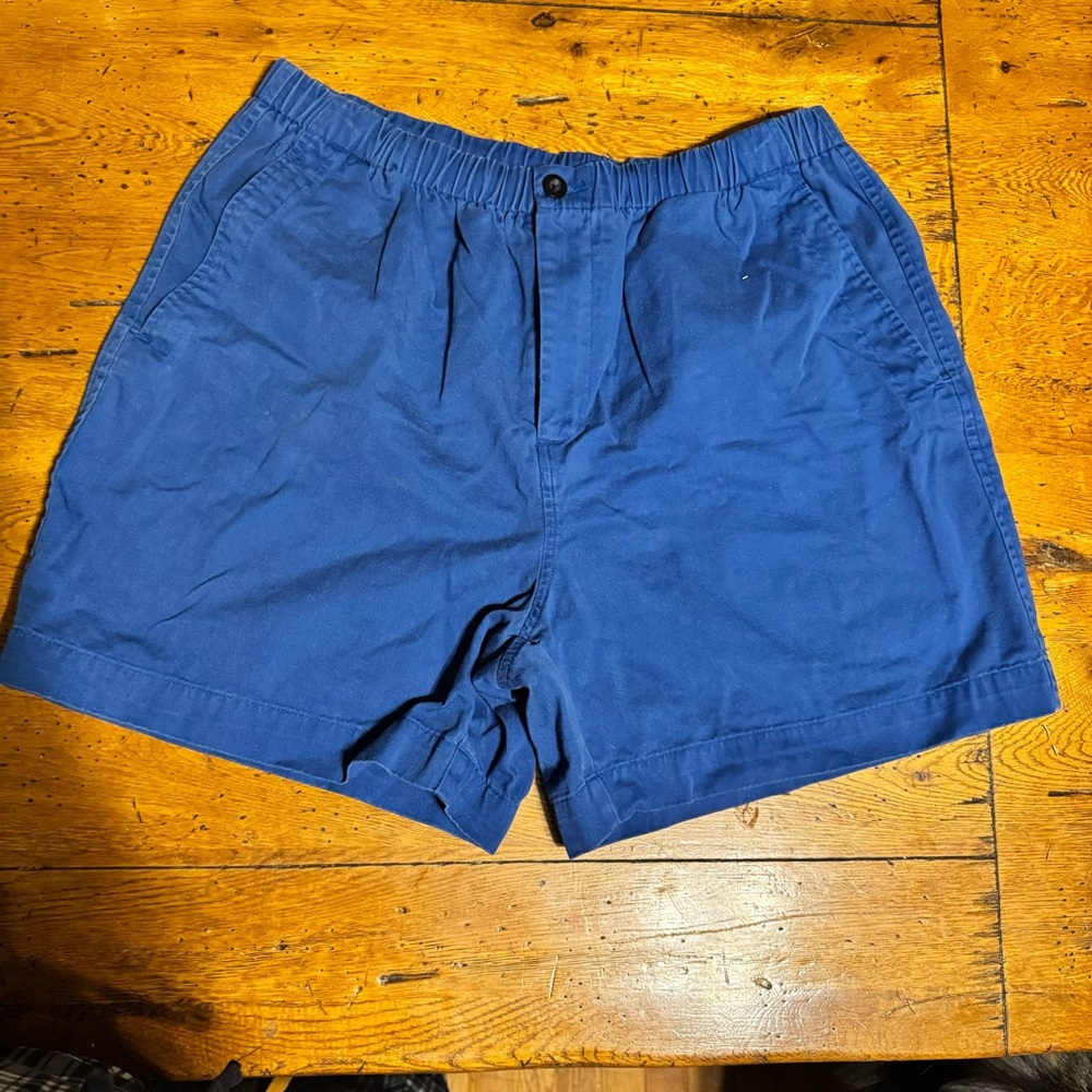 Nautica Men's Royal Blue Elastic-Waist Flat Front Shorts